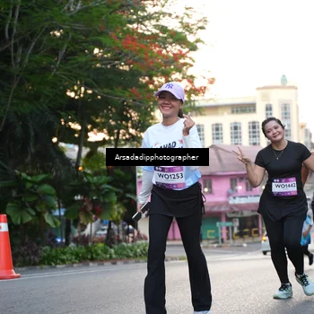 Runner Photo 7667419