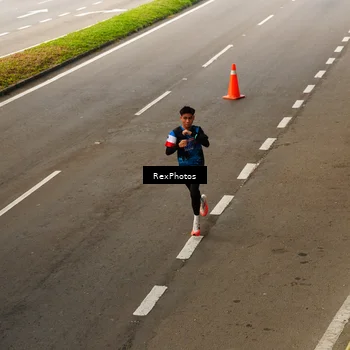Runner Photo 7667420