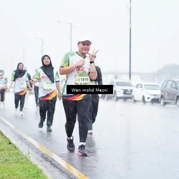 Runner Photo 7667429