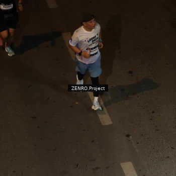 Runner Photo 7667434