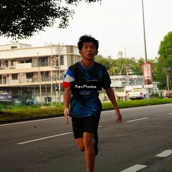 Runner Photo 7667440