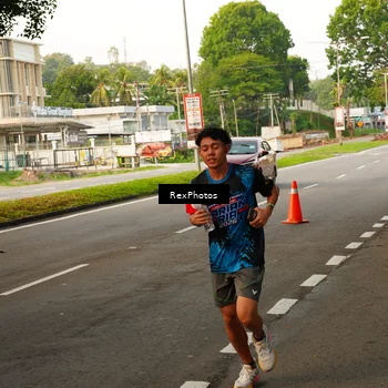 Runner Photo 7667455