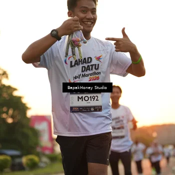 Runner Photo 7667466