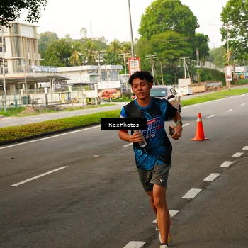 Runner Photo 7667468