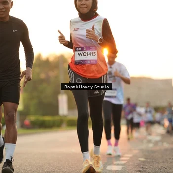Runner Photo 7667472