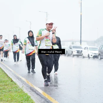 Runner Photo 7667482