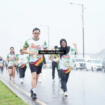 Runner Photo 7667499