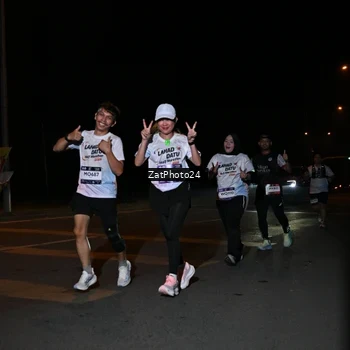 Runner Photo 7667504