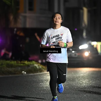 Runner Photo 7667515
