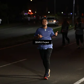 Runner Photo 7667517