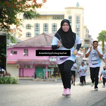 Runner Photo 7667524