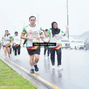 Runner Photo 7667532