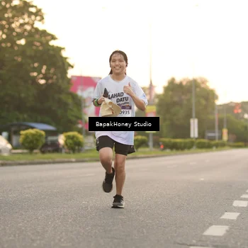 Runner Photo 7667533