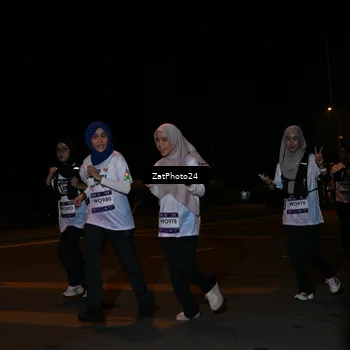 Runner Photo 7667549
