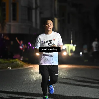 Runner Photo 7667550
