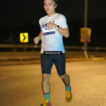 Runner Photo 7667553