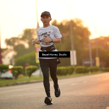 Runner Photo 7667558