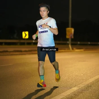 Runner Photo 7667562