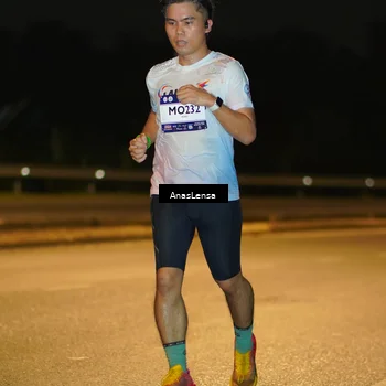 Runner Photo 7667564