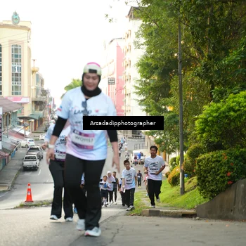 Runner Photo 7667565
