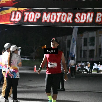 Runner Photo 7667583