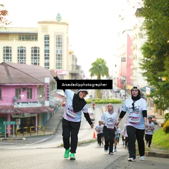 Runner Photo 7667612
