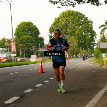 Runner Photo 7667637
