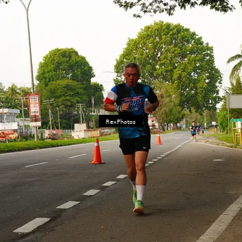 Runner Photo 7667668