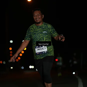 Runner Photo 7667675
