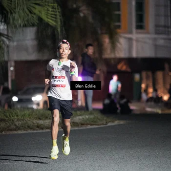 Runner Photo 7667689