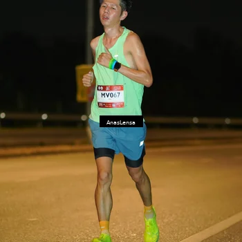 Runner Photo 7667691