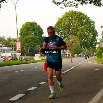 Runner Photo 7667700