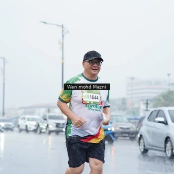 Runner Photo 7667703