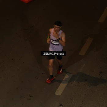 Runner Photo 7667713