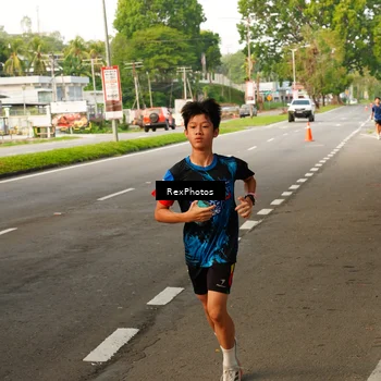 Runner Photo 7667718