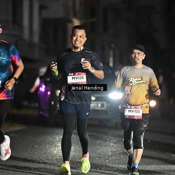 Runner Photo 7667723