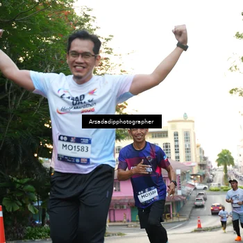 Runner Photo 7667725