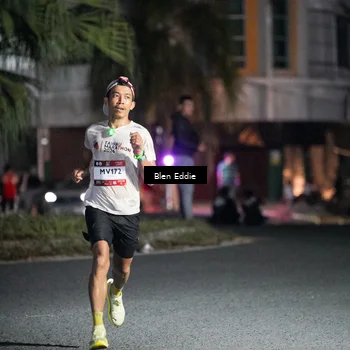 Runner Photo 7667737
