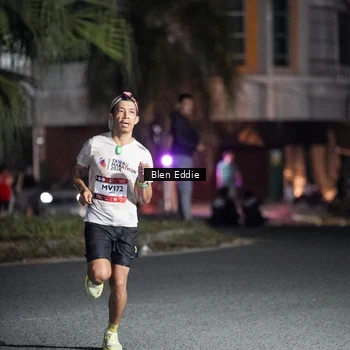 Runner Photo 7667750