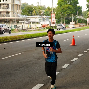 Runner Photo 7667756