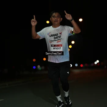Runner Photo 7667767
