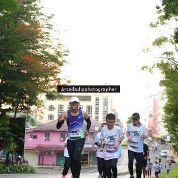 Runner Photo 7667770