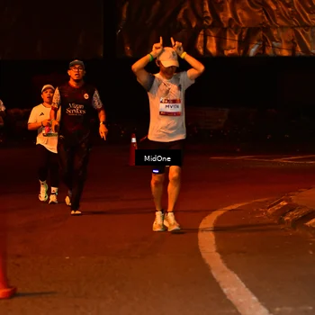 Runner Photo 7667786