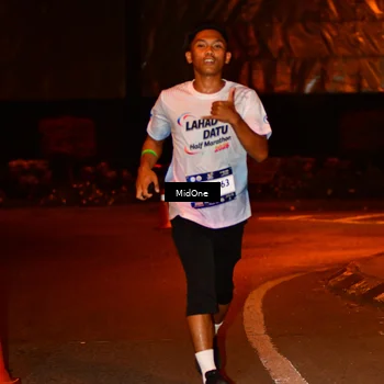 Runner Photo 7667797