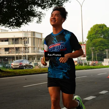Runner Photo 7667810