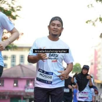 Runner Photo 7667816