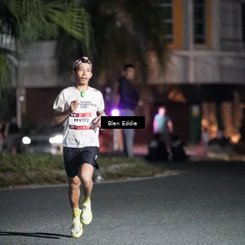 Runner Photo 7667817