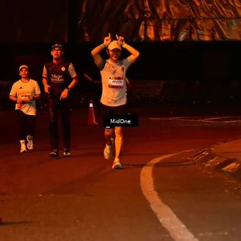 Runner Photo 7667818
