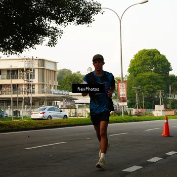 Runner Photo 7667827