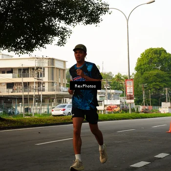 Runner Photo 7667829